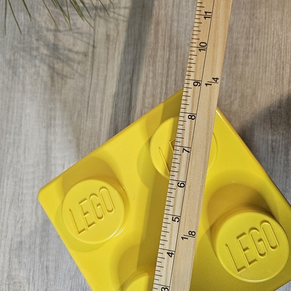 LEGO Classic Storage Box and Unknown Number Of Assorted Buildable Lego Pieces - Picture 9 of 13